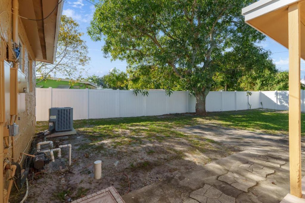 3041 E Palm Drive, Boynton Beach, FL 33435 Photo