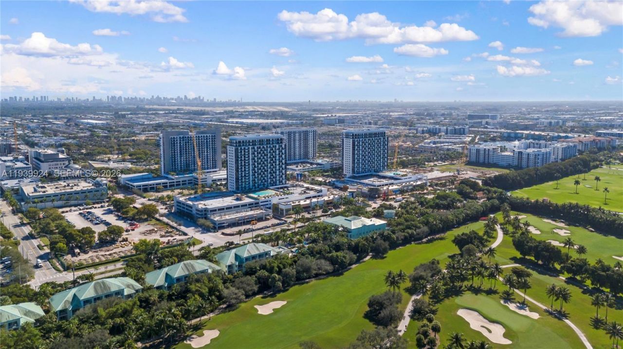 5300 NW 87th Ave, Unit 1510, Doral, FL 33178 Photo