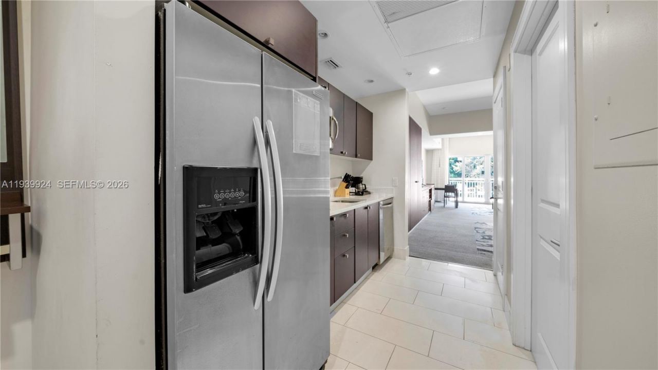 5300 NW 87th Ave, Unit 1510, Doral, FL 33178 Photo