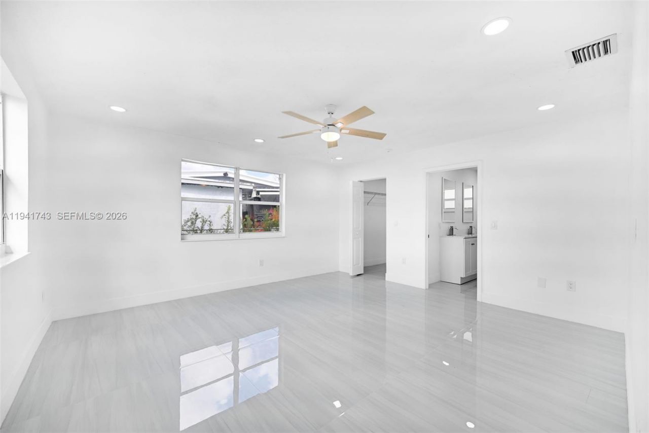 20030 Island Rd, Cutler Bay, FL 33189 Photo