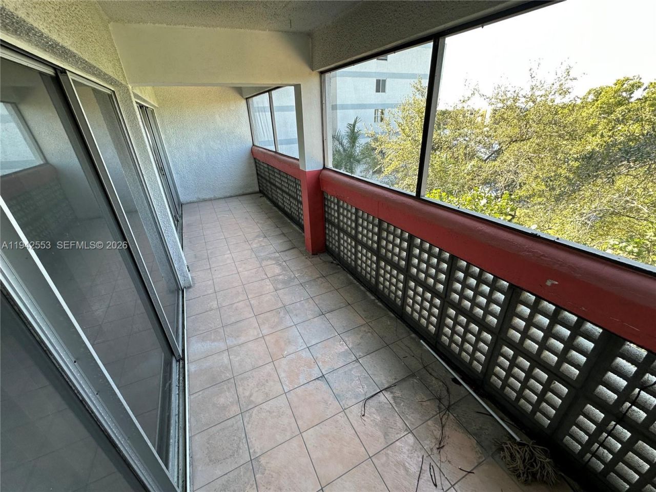 3301 Spanish Moss Ter, Unit 501, Lauderhill, FL 33319 Photo