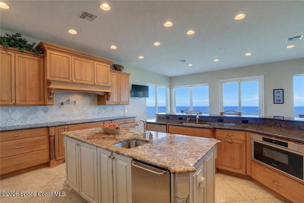 9255 Highway A1a, Melbourne Beach, FL 32951 Photo