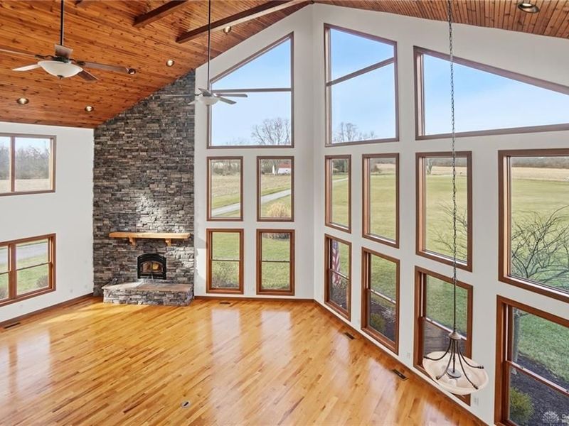 2471 Lower Bellbrook Road, Sugarcreek Township, OH 45370 Photo 12