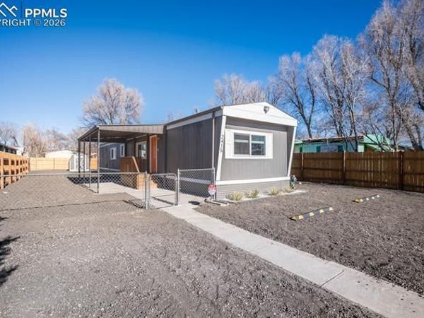 2415 Alia Court, Pueblo, CO 81004
