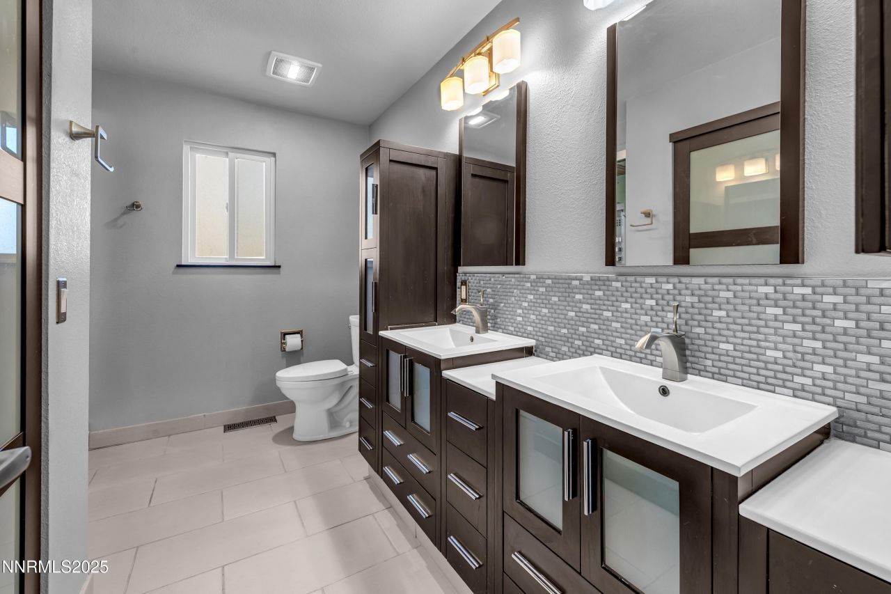 1901 Canyon Ridge Drive, Sparks, NV 89436 Photo