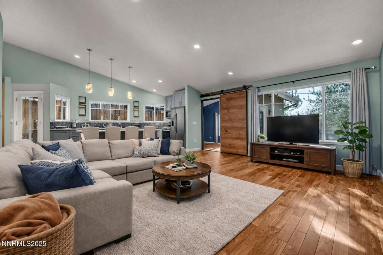 1901 Canyon Ridge Drive, Sparks, NV 89436 Photo