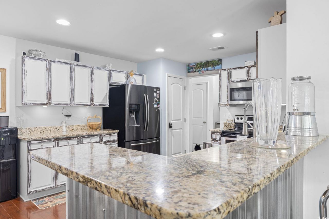 2217 Belladora Dr. Photo 15