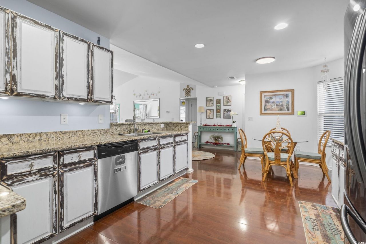 2217 Belladora Dr. Photo 17