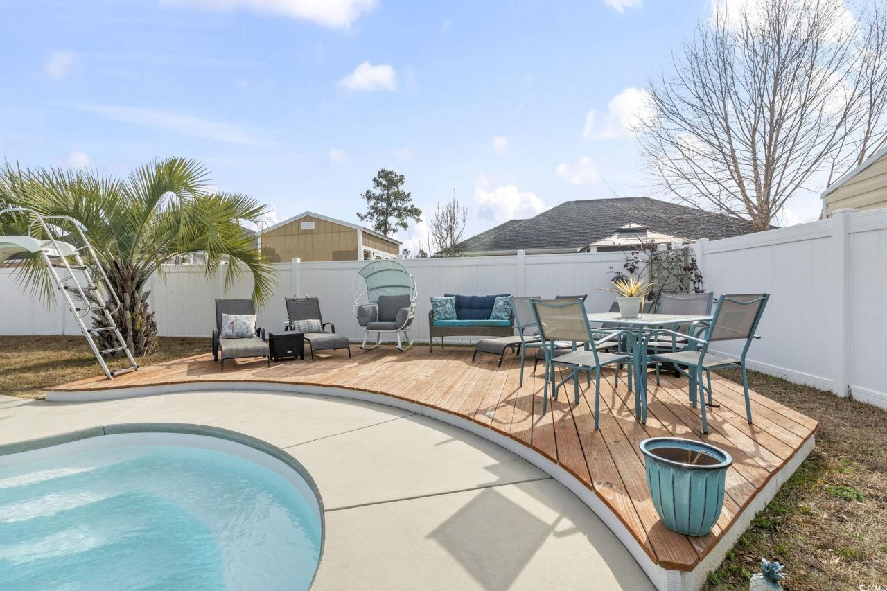 2217 Belladora Dr. Photo 32