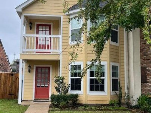 14 Courtyard Circle, Lafayette, LA 70508