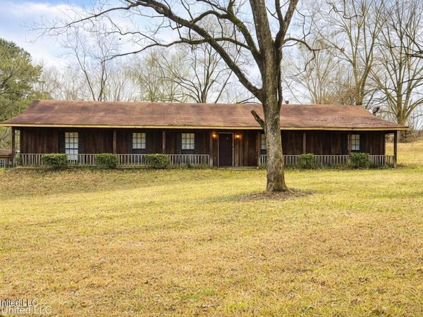 1201 Mccluer Road, Jackson, MS 39212