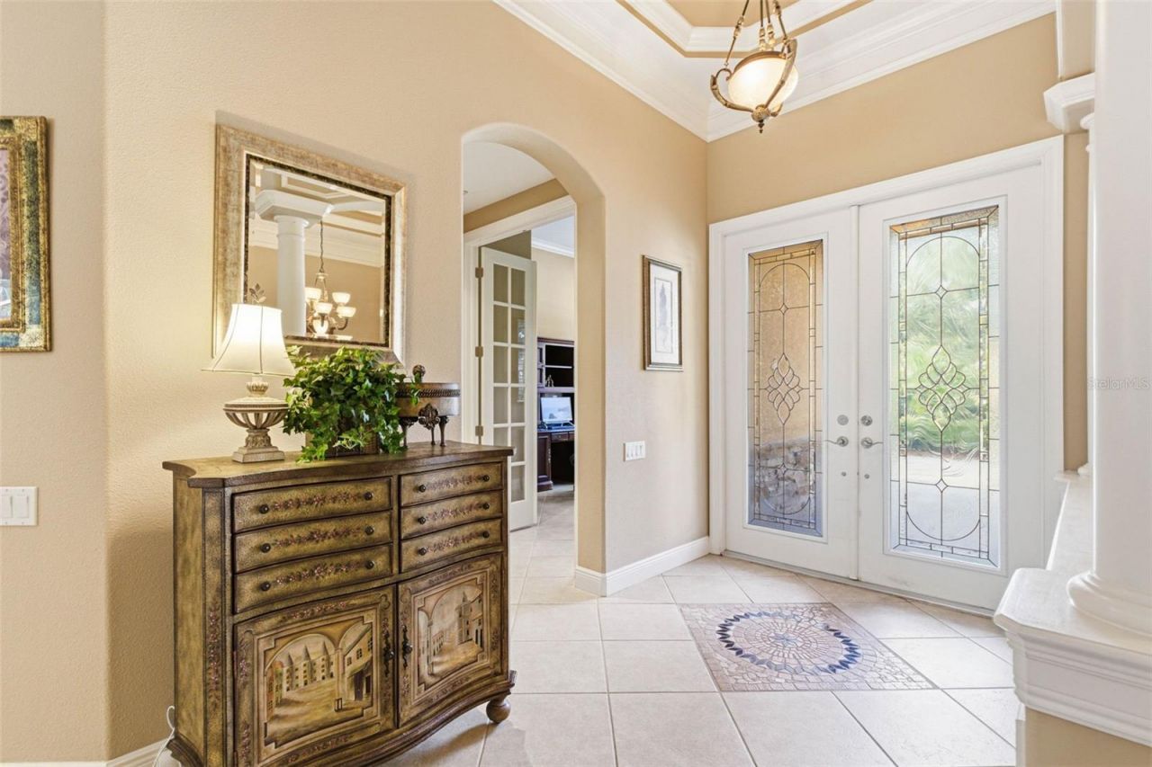 8453 Dunham Station Drive, Tampa, FL 33647 Photo