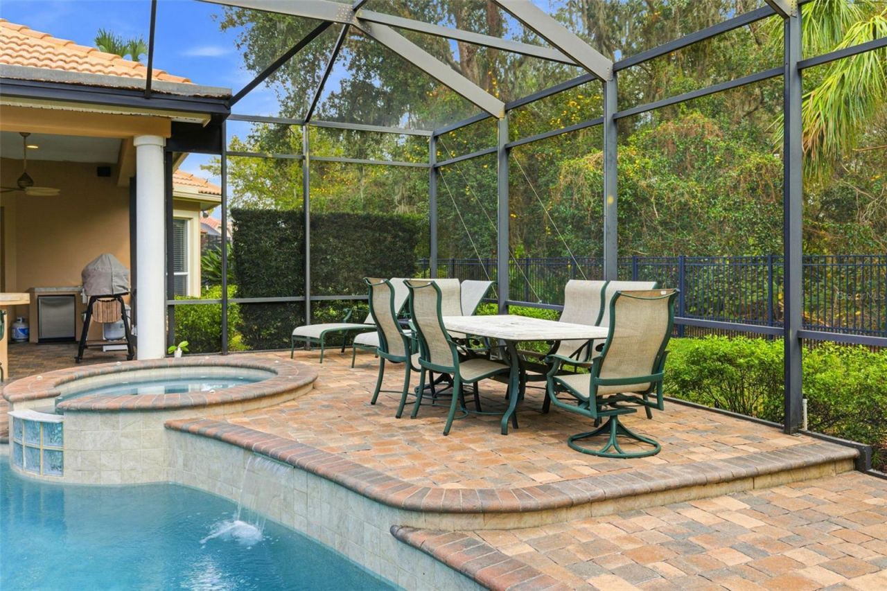 8453 Dunham Station Drive, Tampa, FL 33647 Photo