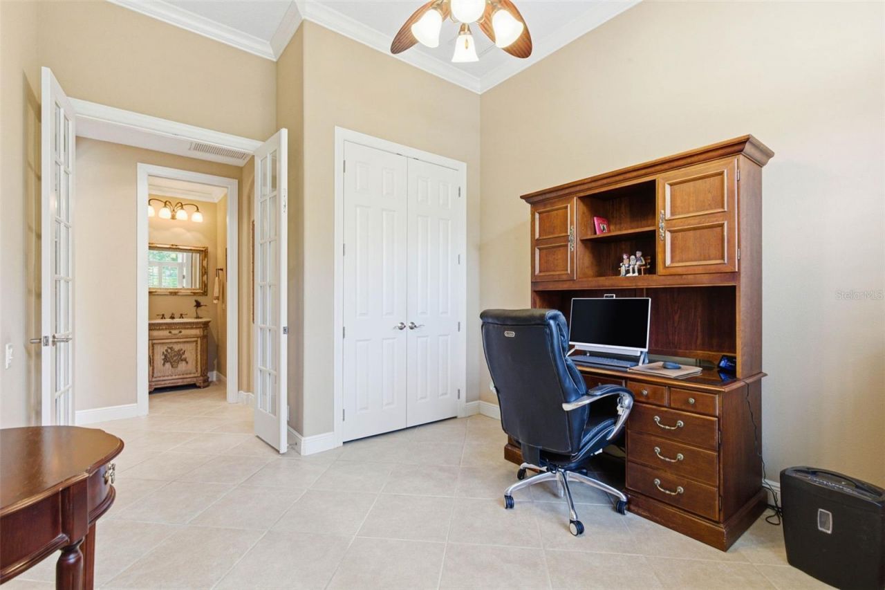 8453 Dunham Station Drive, Tampa, FL 33647 Photo