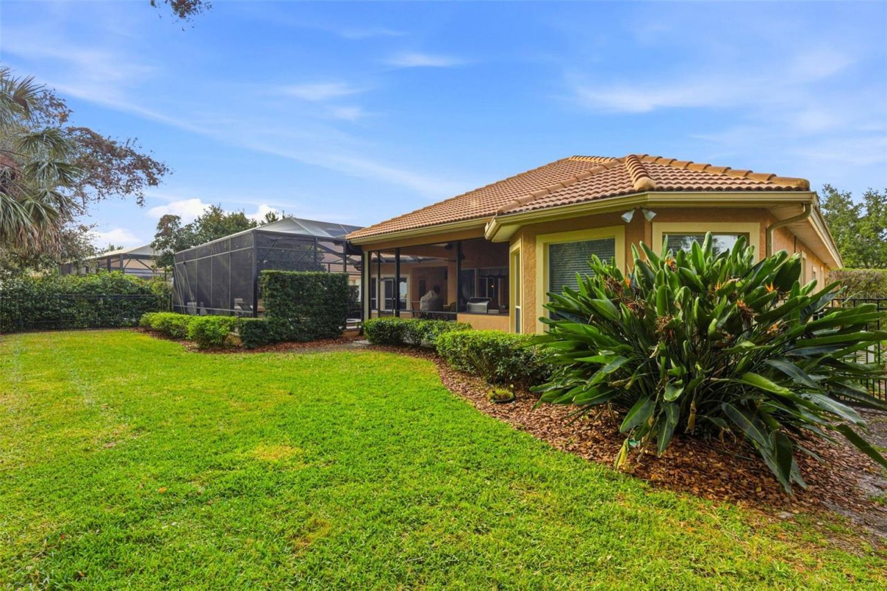 8453 Dunham Station Drive, Tampa, FL 33647 Photo