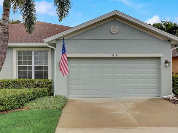 3914 BRIDLECREST LANE, BRADENTON, FL 34209