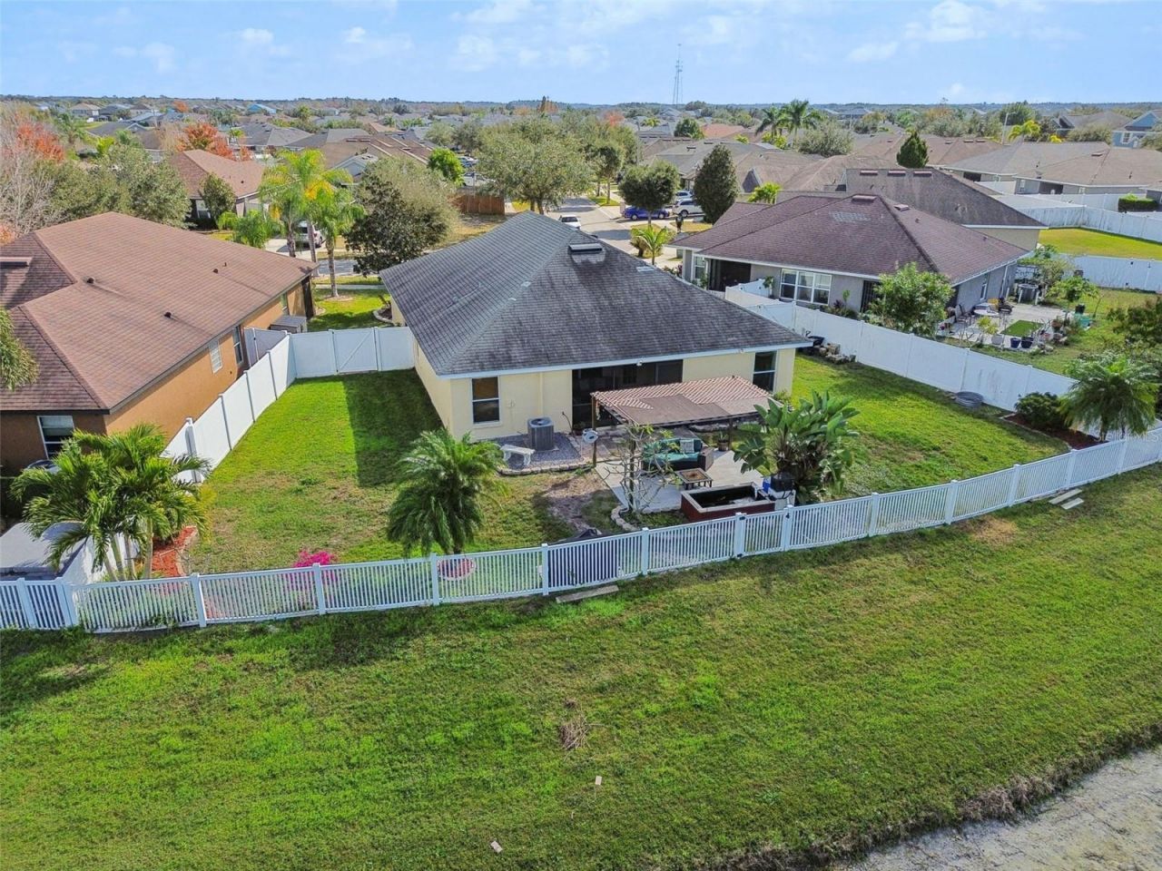 14342 Edinburgh Moor Drive, Wimauma, FL 33598 Photo