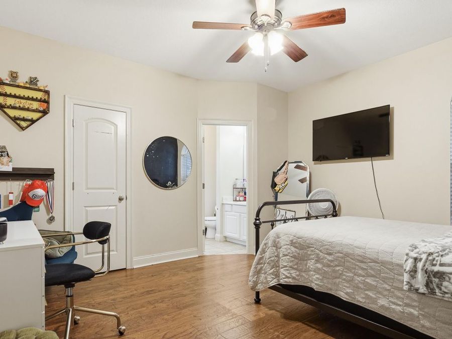 Property Image 34