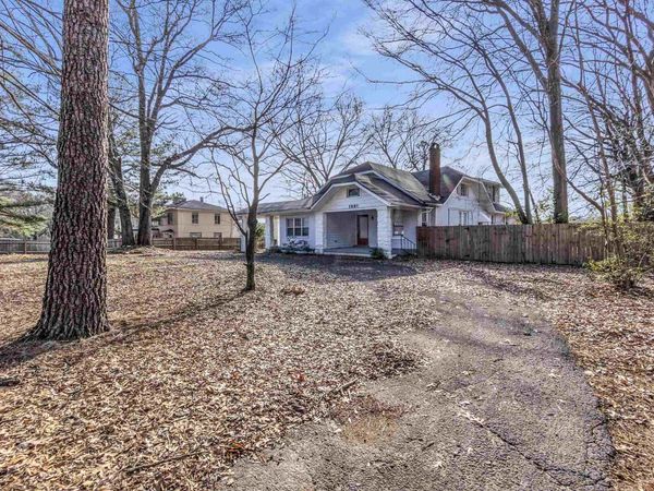 1891 S PKY E, Memphis, TN 38114