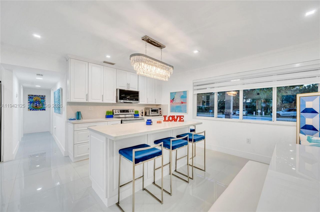 8501 SW 142nd St, Palmetto Bay, FL 33158 Photo