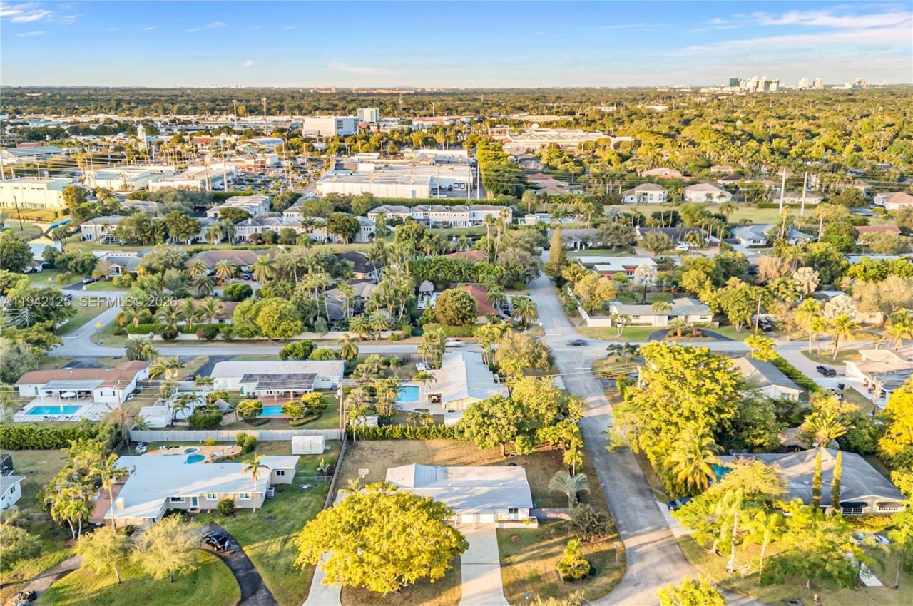 8501 SW 142nd St, Palmetto Bay, FL 33158 Photo