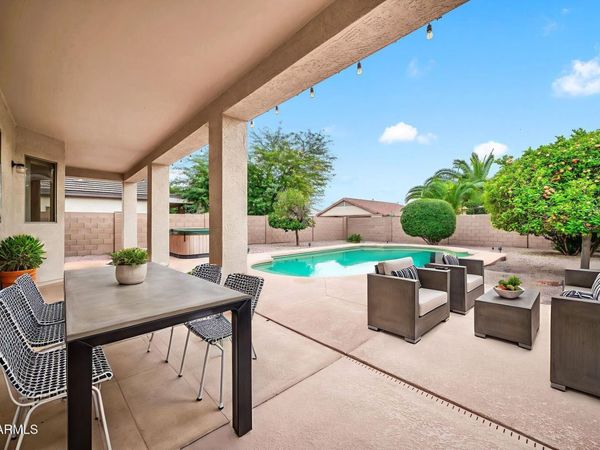 17021 W HALIFAX Lane, Surprise, AZ 85374