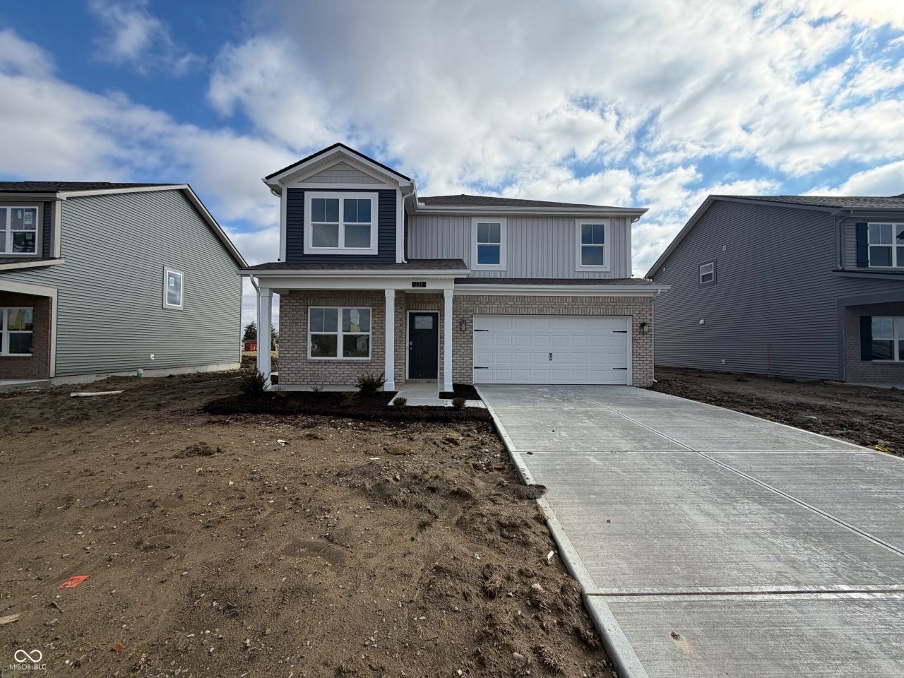 233 Holly Lane, Greenfield, IN 46140 Main Photo