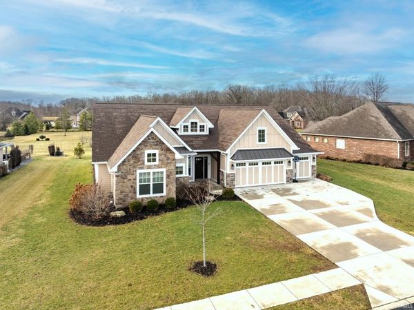 5513 W Sawgrass Way, Muncie, IN 47304