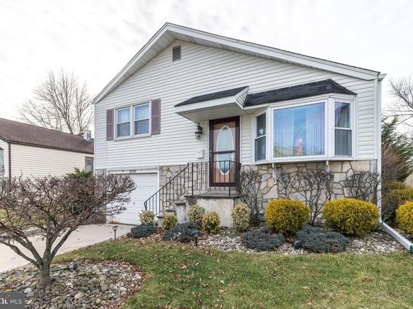 2828 GALLOWAY AVENUE, ABINGTON, PA 19001