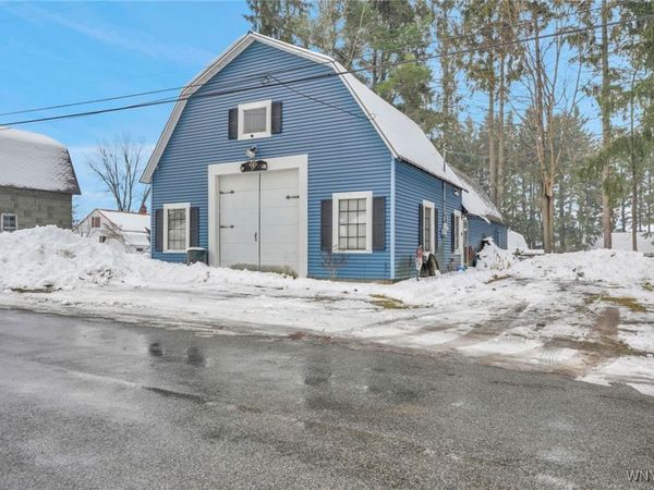 13549 Lake Street, Chaffee, NY 14030