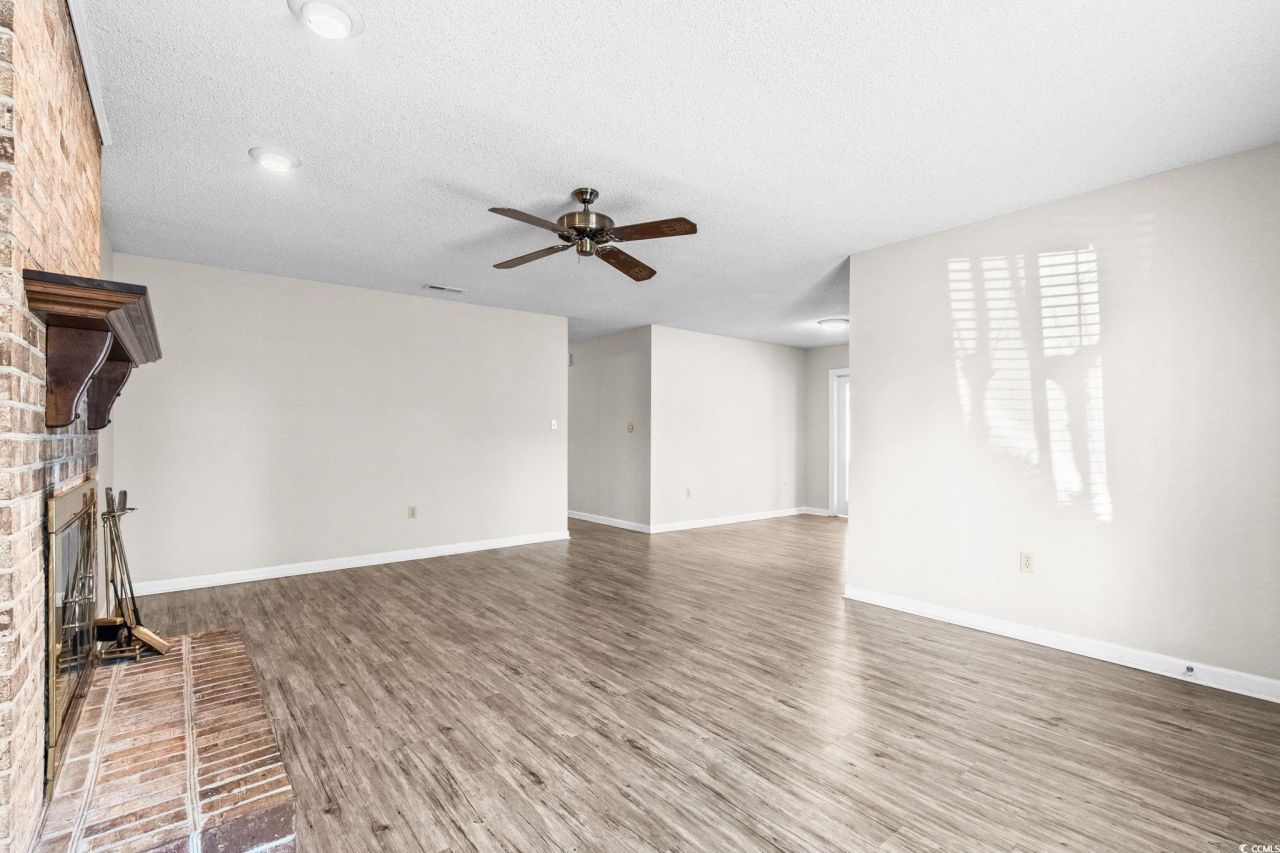 6536 Valene Ct. Photo 5