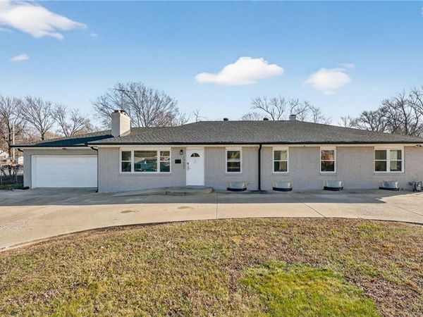 10601 Blue Ridge Boulevard, Kansas City, MO 64134