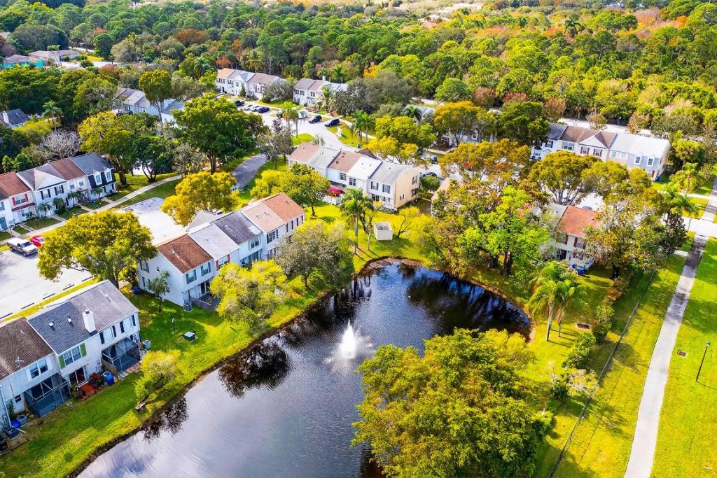 407 Georgian Park Drive, Jupiter, FL 33458 Photo