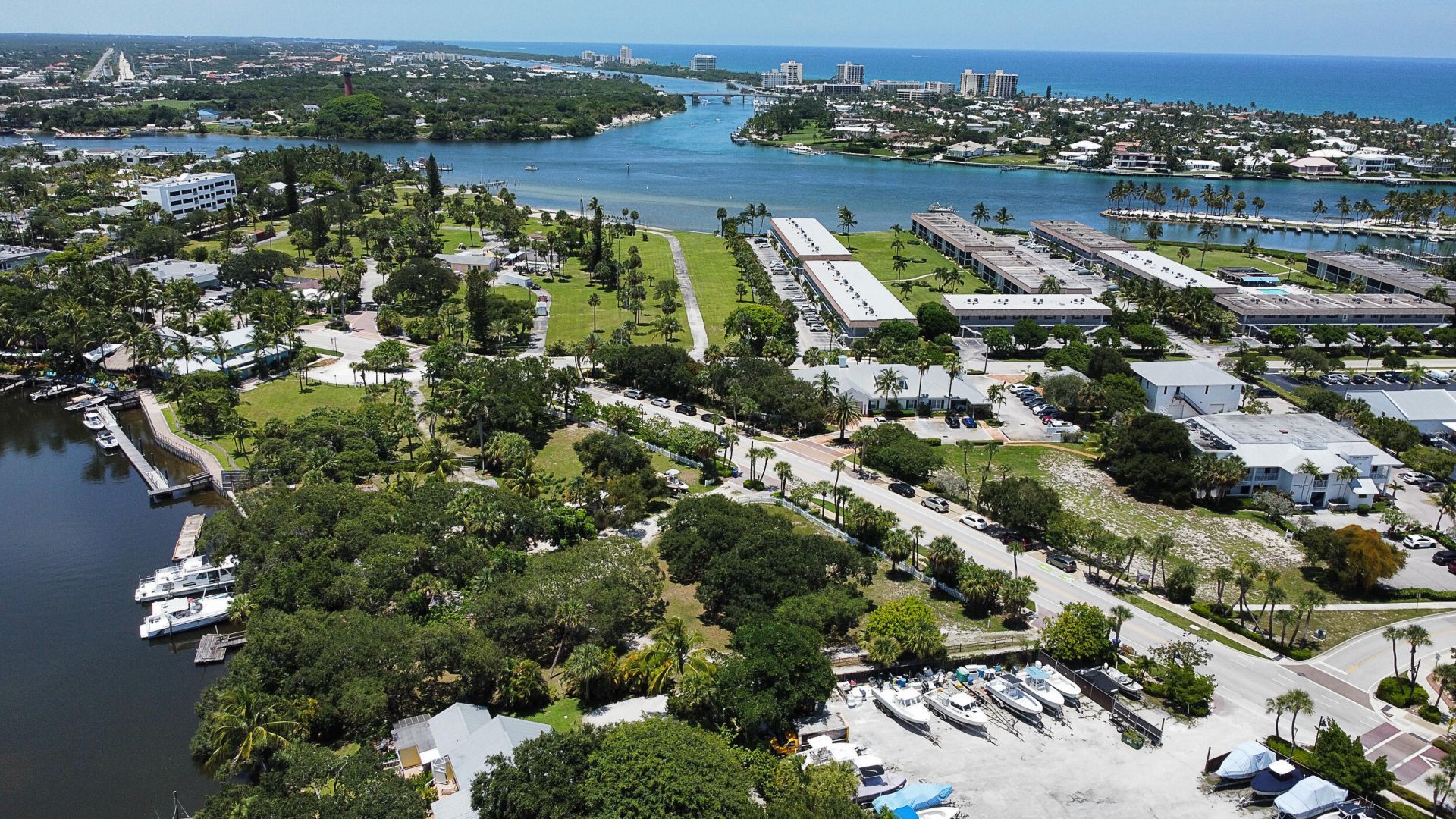 18011 N Highway A1a, Jupiter, FL 33477 Photo