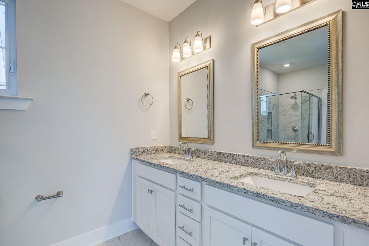 762 Poplar Street Photo 20