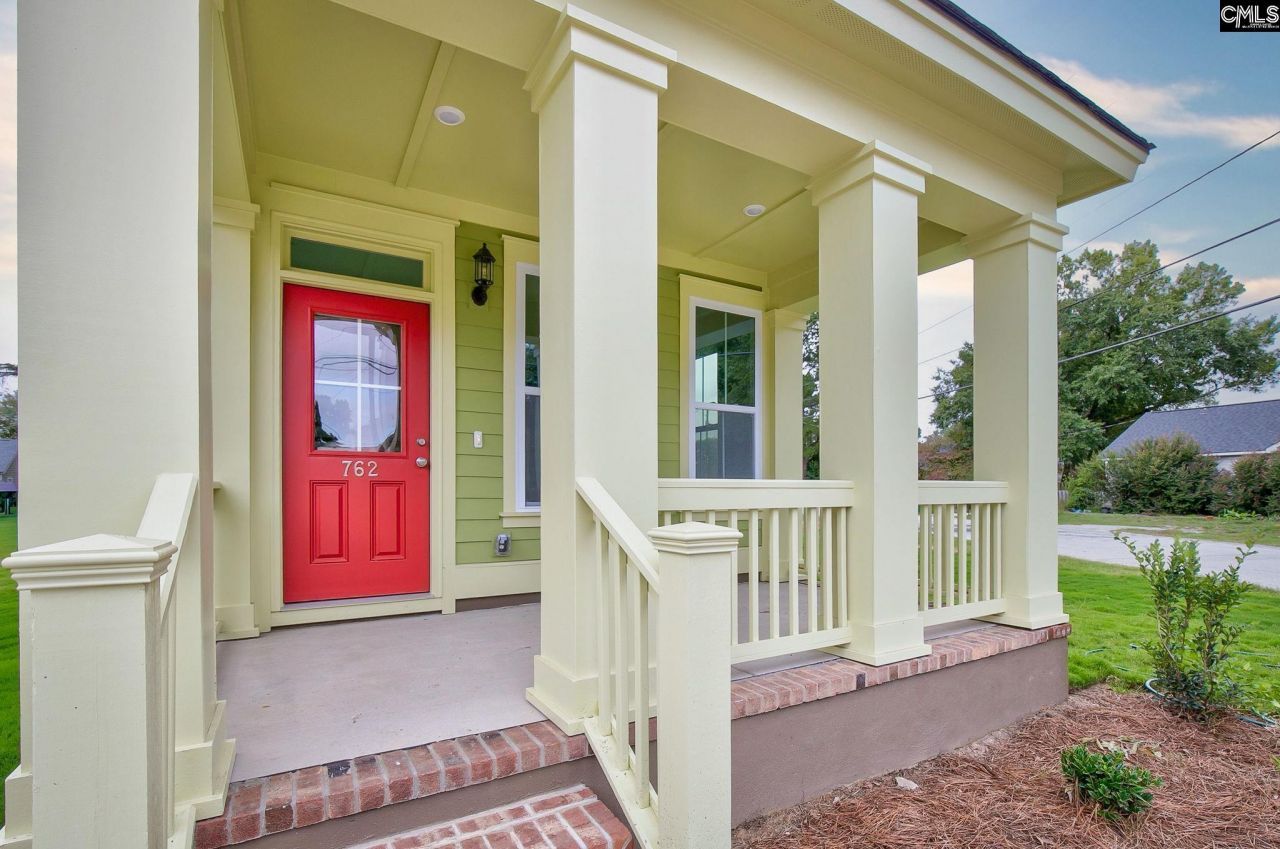 762 Poplar Street Photo 5