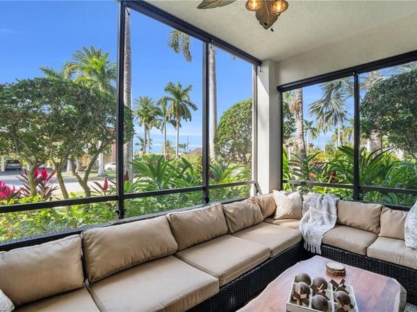 985 Sandpiper ST SW, Unit I103, NAPLES, FL 34102