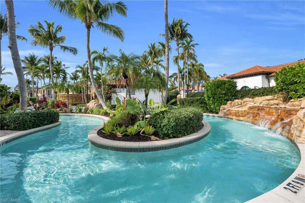 985 Sandpiper St Sw, Unit I103, Naples, FL 34102 Photo