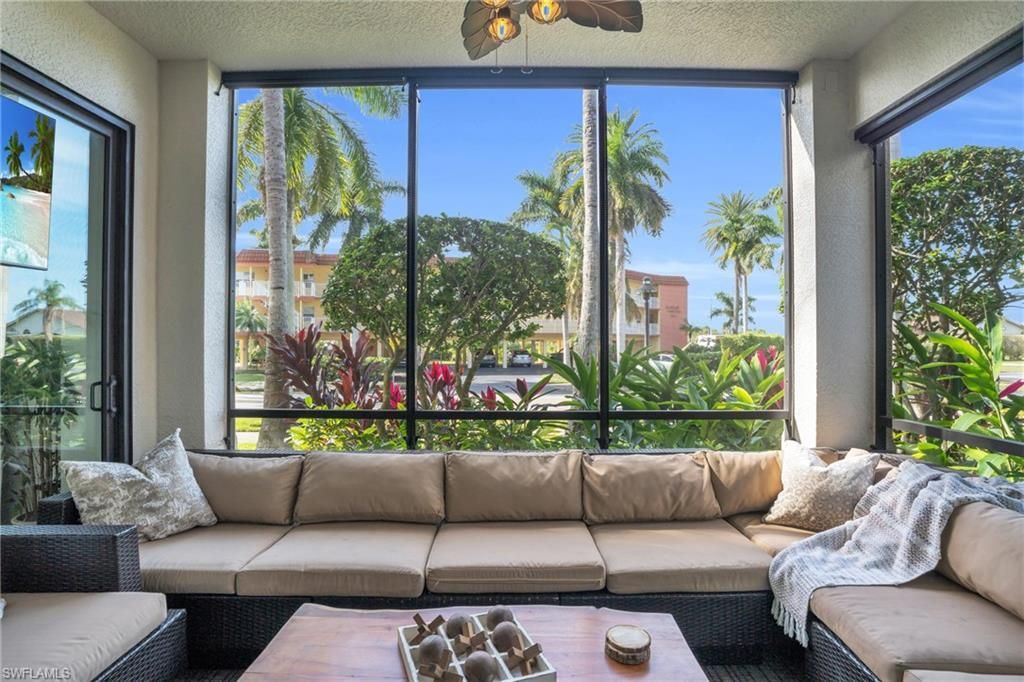 985 Sandpiper St Sw, Unit I103, Naples, FL 34102 Photo