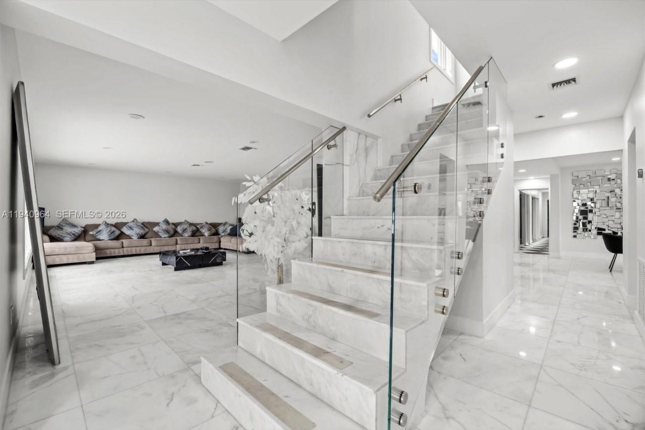 2611 S Indian River Dr, Fort Pierce, FL 34950 Photo