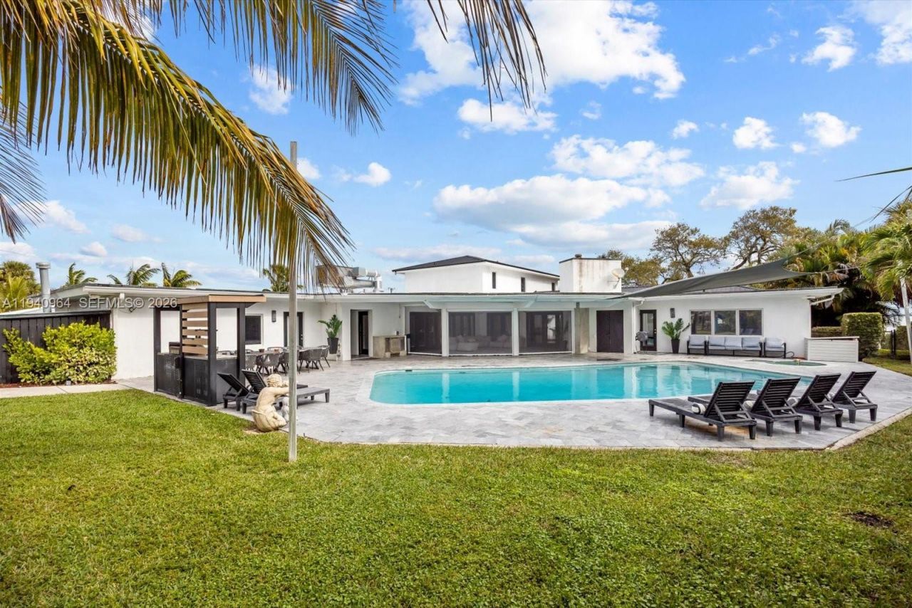 2611 S Indian River Dr, Fort Pierce, FL 34950 Photo