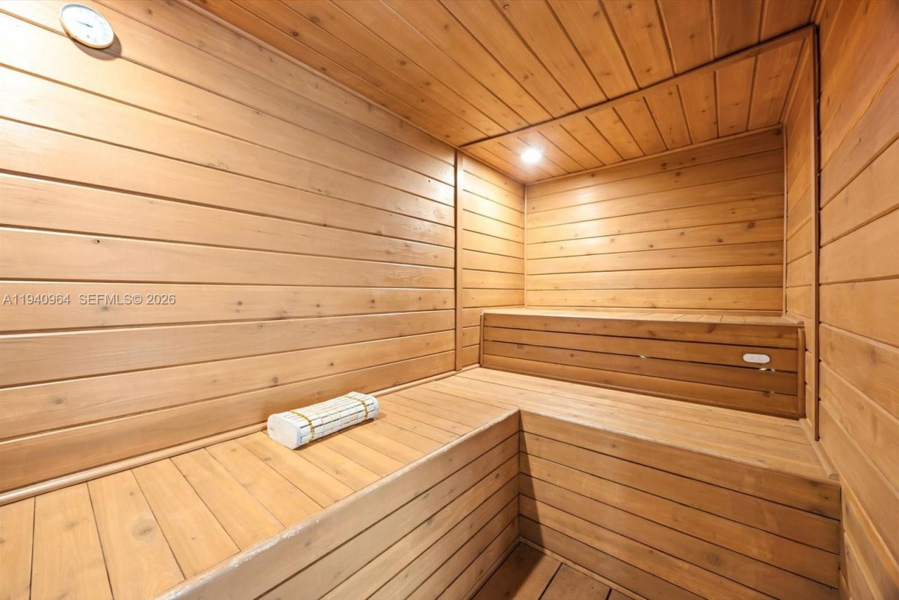 2611 S Indian River Dr, Fort Pierce, FL 34950 Photo