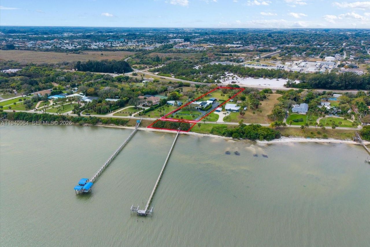 2611 S Indian River Dr, Fort Pierce, FL 34950 Photo