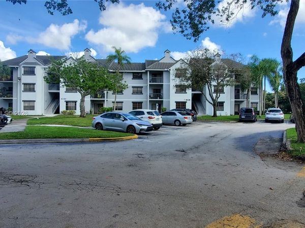 11225 W Atlantic Blvd, Unit 206, Coral Springs, FL 33071
