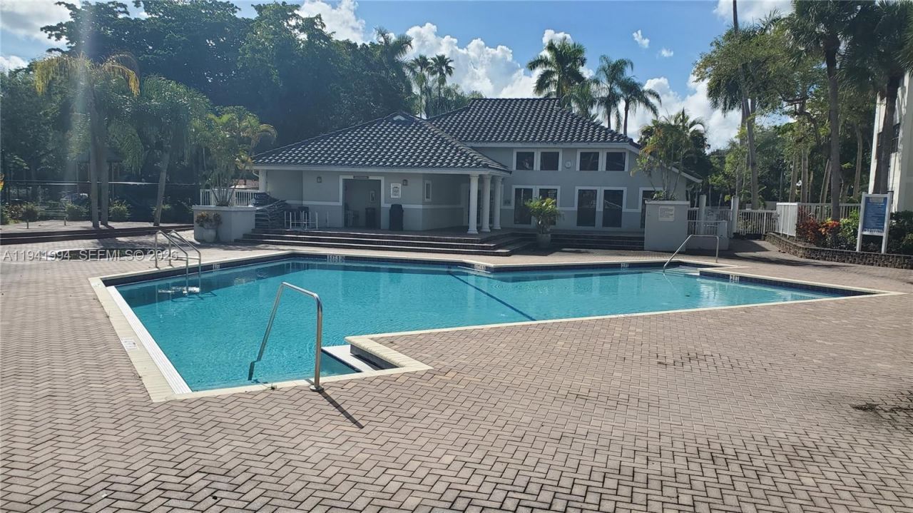 11225 W Atlantic Blvd, Unit 206, Coral Springs, FL 33071 Photo