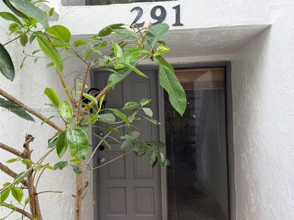 19216 NE 25th Ave, Unit 291C, Miami, FL 33180