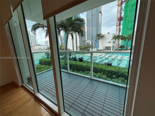 31 SE 5th St, Unit 1204, Miami, FL 33131