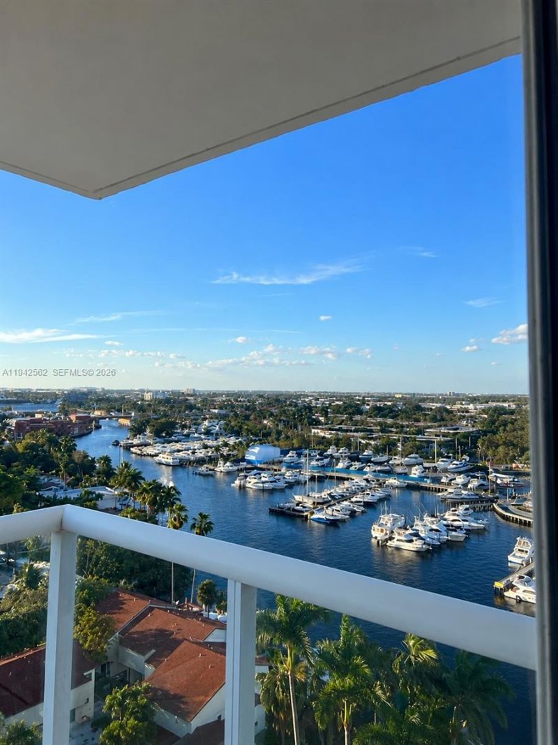 1861 NW S River Dr, Unit 1504, Miami, FL 33125 Photo