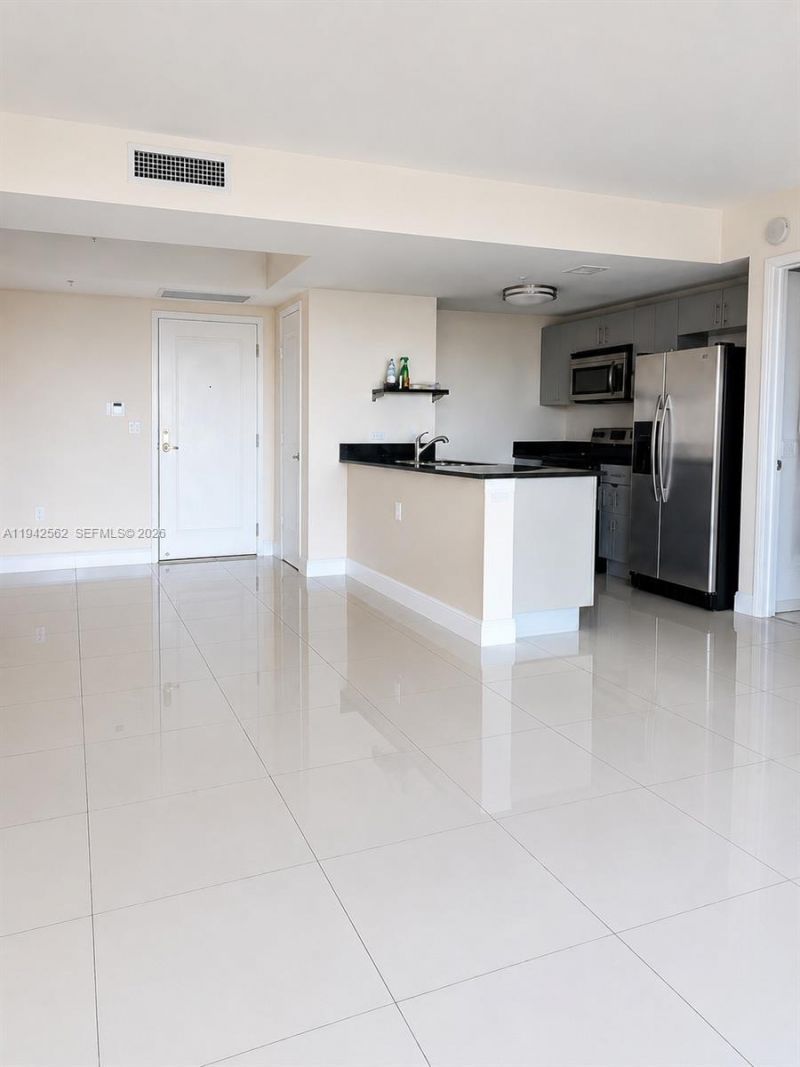 1861 NW S River Dr, Unit 1504, Miami, FL 33125 Photo