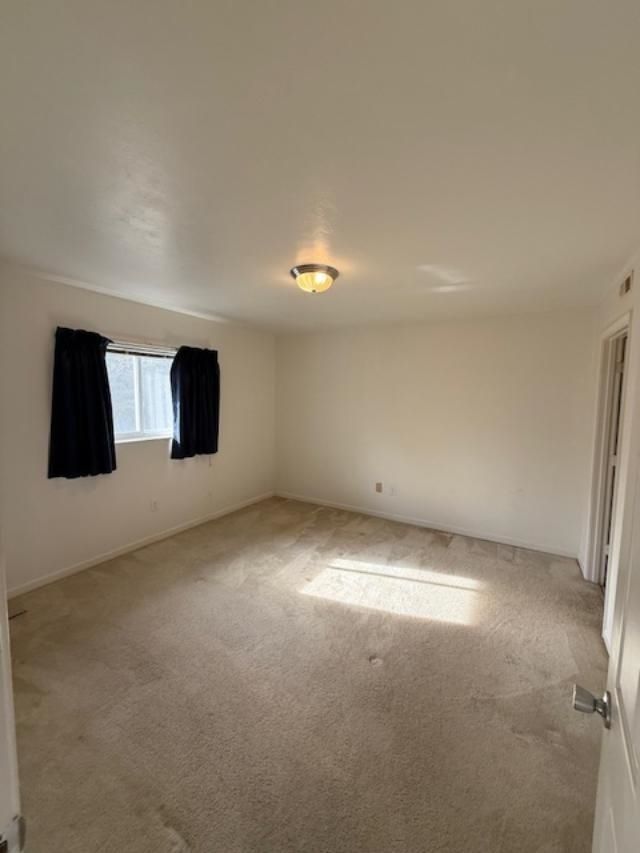 1200 5th Ave. N Photo 4